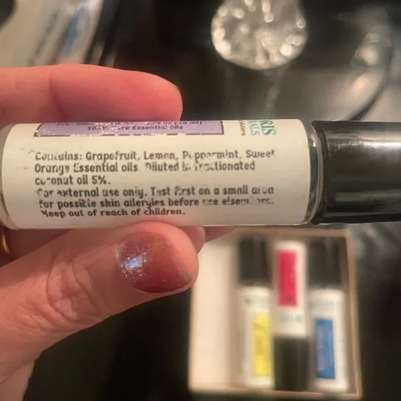 Essential Oil Roll-On set of 4 - Picture 7 of 14